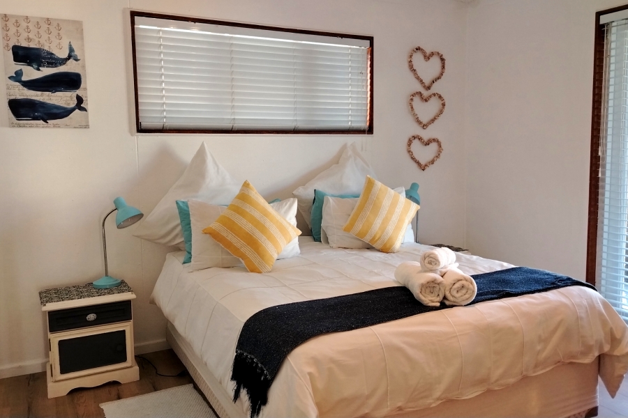 3 Bedroom Property for Sale in Sandbaai Western Cape